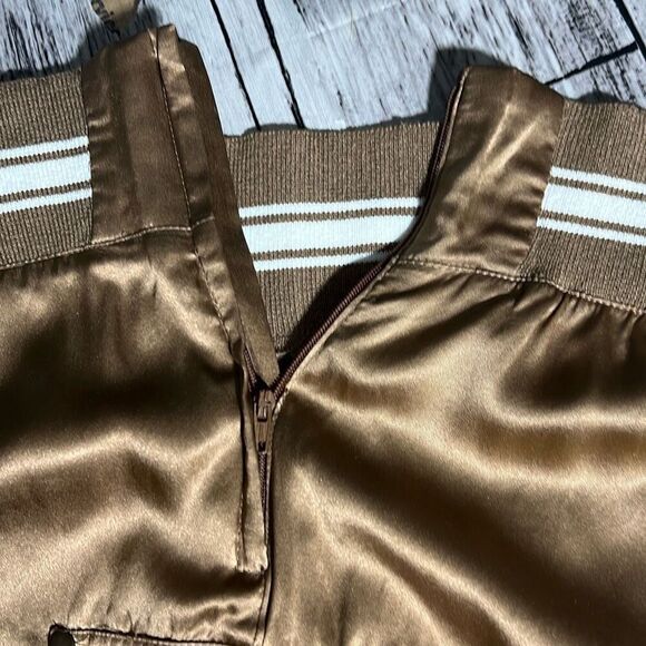 H&M Brown Silk Cargo Mini Skirt | Size US 4 - Picture 8 of 9